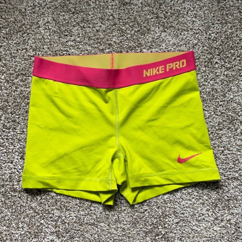 Nike Spandex